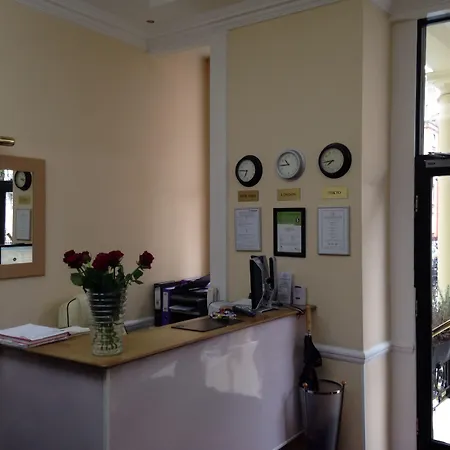 Lord Kensington Hotel-2